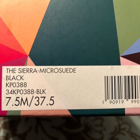 Katy Perry black and white lucite heels reminiscent of 1959 Swim Barbie. New! - Picture 11 of 11